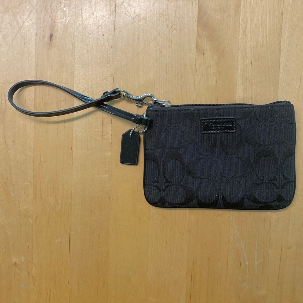 Coach Logo Print Black Wristlet/Wallet